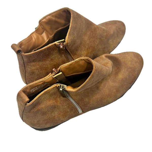 Boots Ankle Flats By Bamboo In Brown, Size: 10 Online now