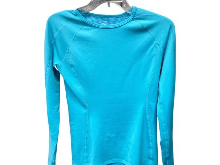 Athletic Top Long Sleeve Crewneck By The North Face In Blue, Size: S Fashion