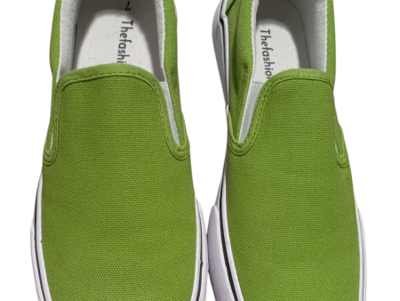 Shoes Flats By Clothes Mentor In Green, Size: 7.5 on Sale