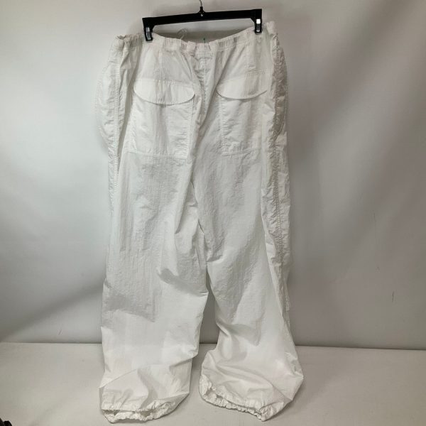 Pants Cargo & Utility By Aritzia In White, Size: Xl For Cheap