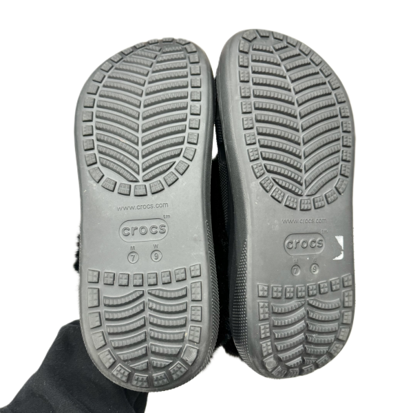 Shoes Flats By Crocs In Black, Size: 9 For Sale