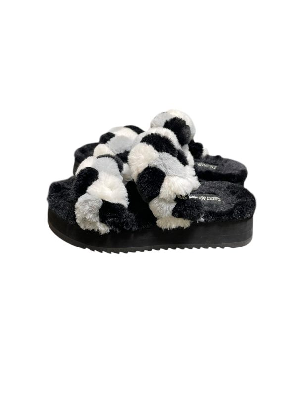 Slippers By Koolaburra By Ugg In Black Online Sale