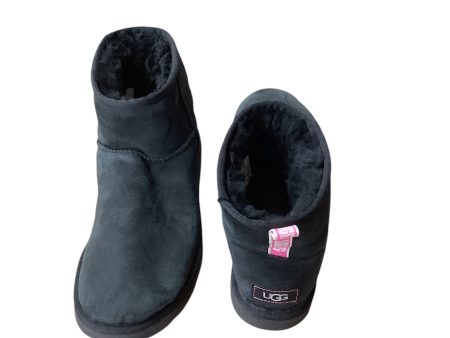 Boots Ankle Flats By Ugg In Black, Size: 9 Cheap