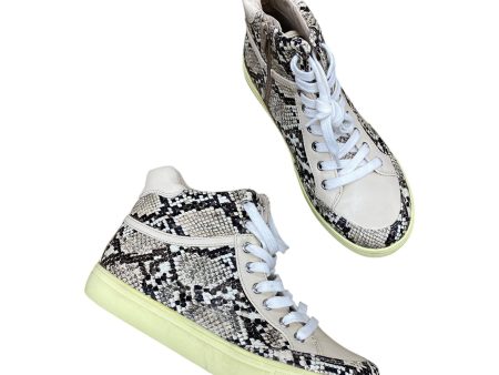 Boots Ankle Flats By Coconuts In Snakeskin Print, Size: 7 Online now